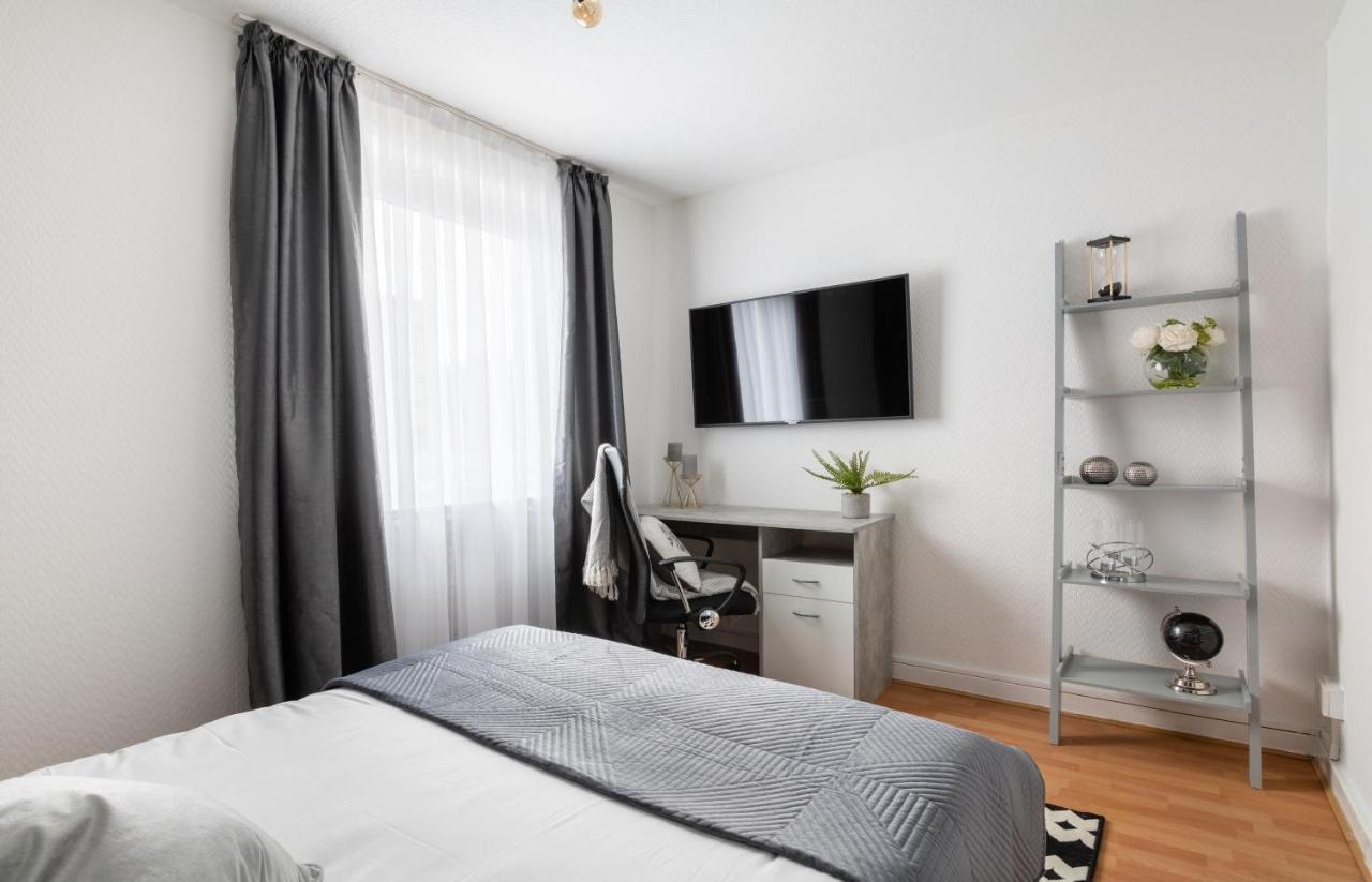 Spacious And Modern 4 Bed Next To Borough Station Appartement Londen